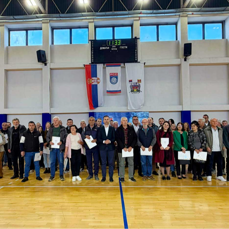 U Mionici uručeni ugovori za energetsku efikasnost za 85 domaćinstava